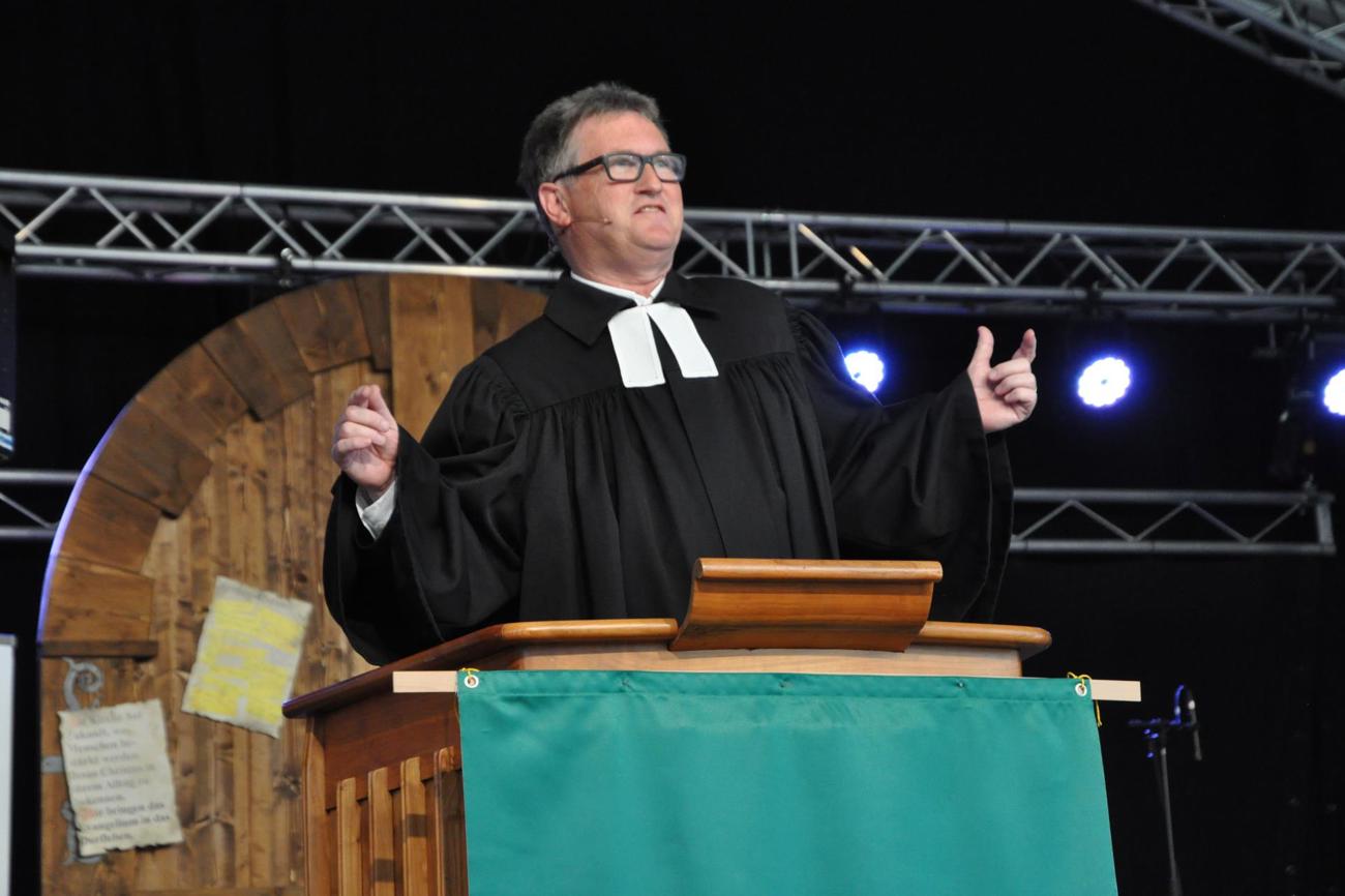 Kirchenratspräsident Wilfried Bührer während seiner Predigt am Thurgauer Kirchensonntag 2017.