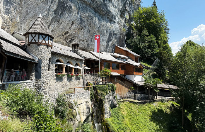 Die Höhle der Drachen