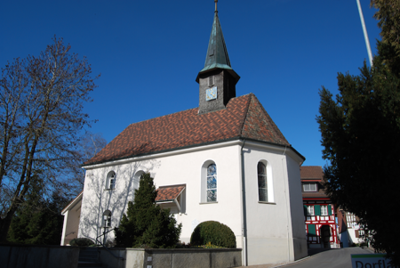 Die Kirche im Dorf