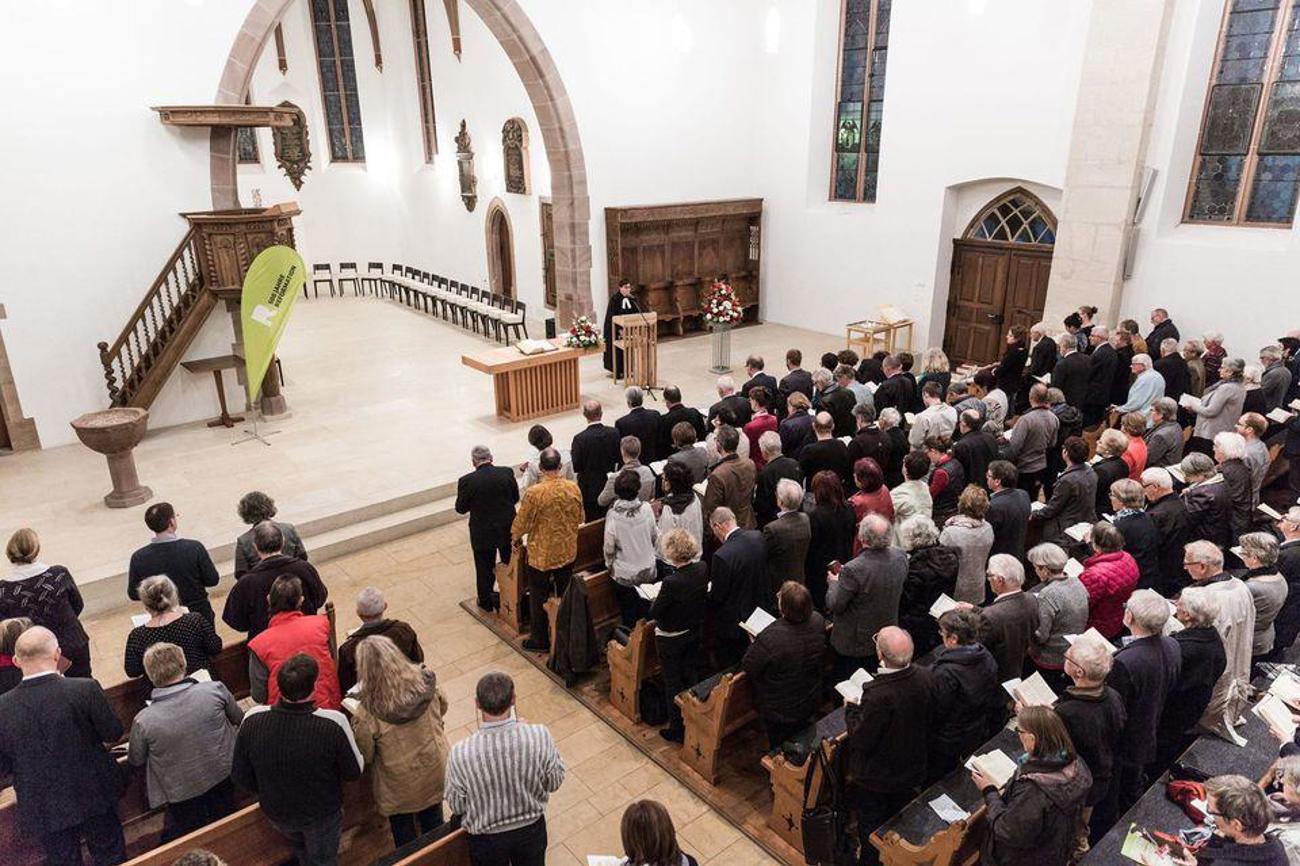 Gottesdienst in der Martinskirche Liestal, Baselland.