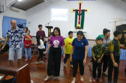 Begegnung mit Jugendlichen in PCS Kudat 