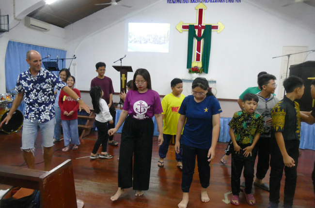 Begegnung mit Jugendlichen in PCS Kudat 