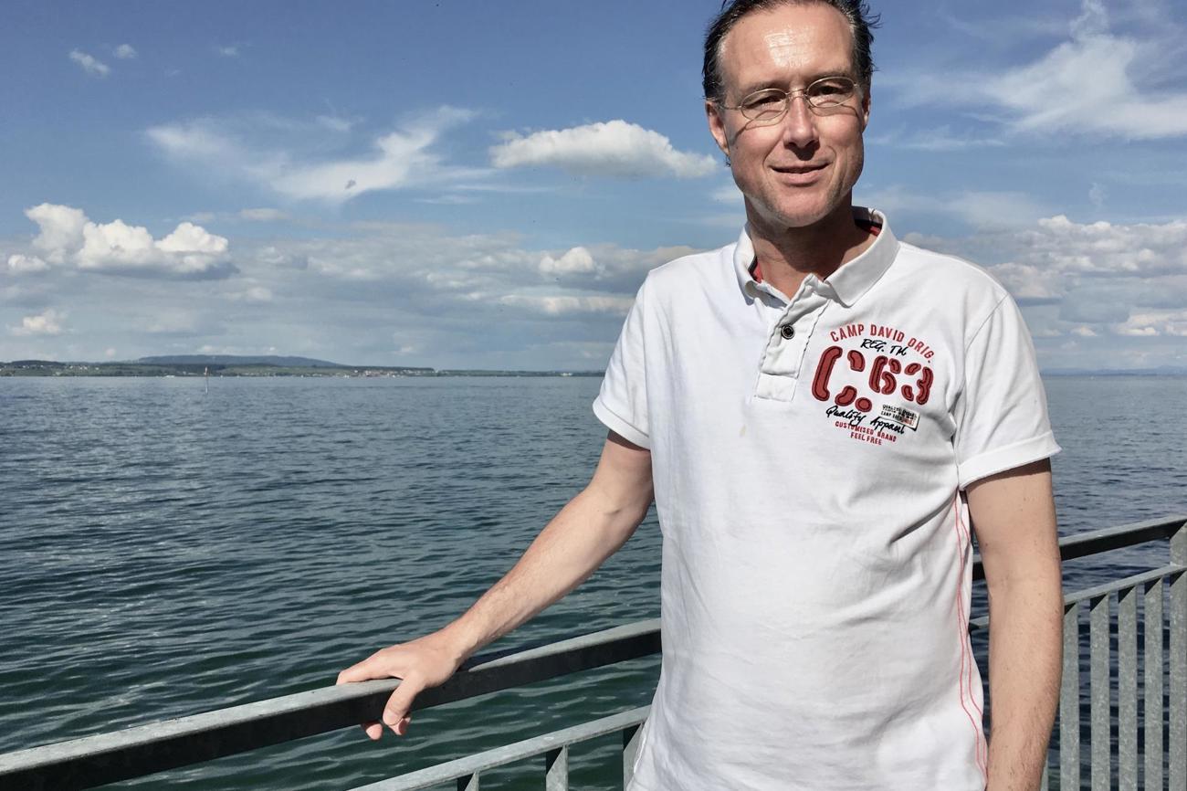 Pfarrer Gunnar Brendler hat nur selten Zeit und Musse, die Landschaft und den See zu geniessen. (Bild: es)