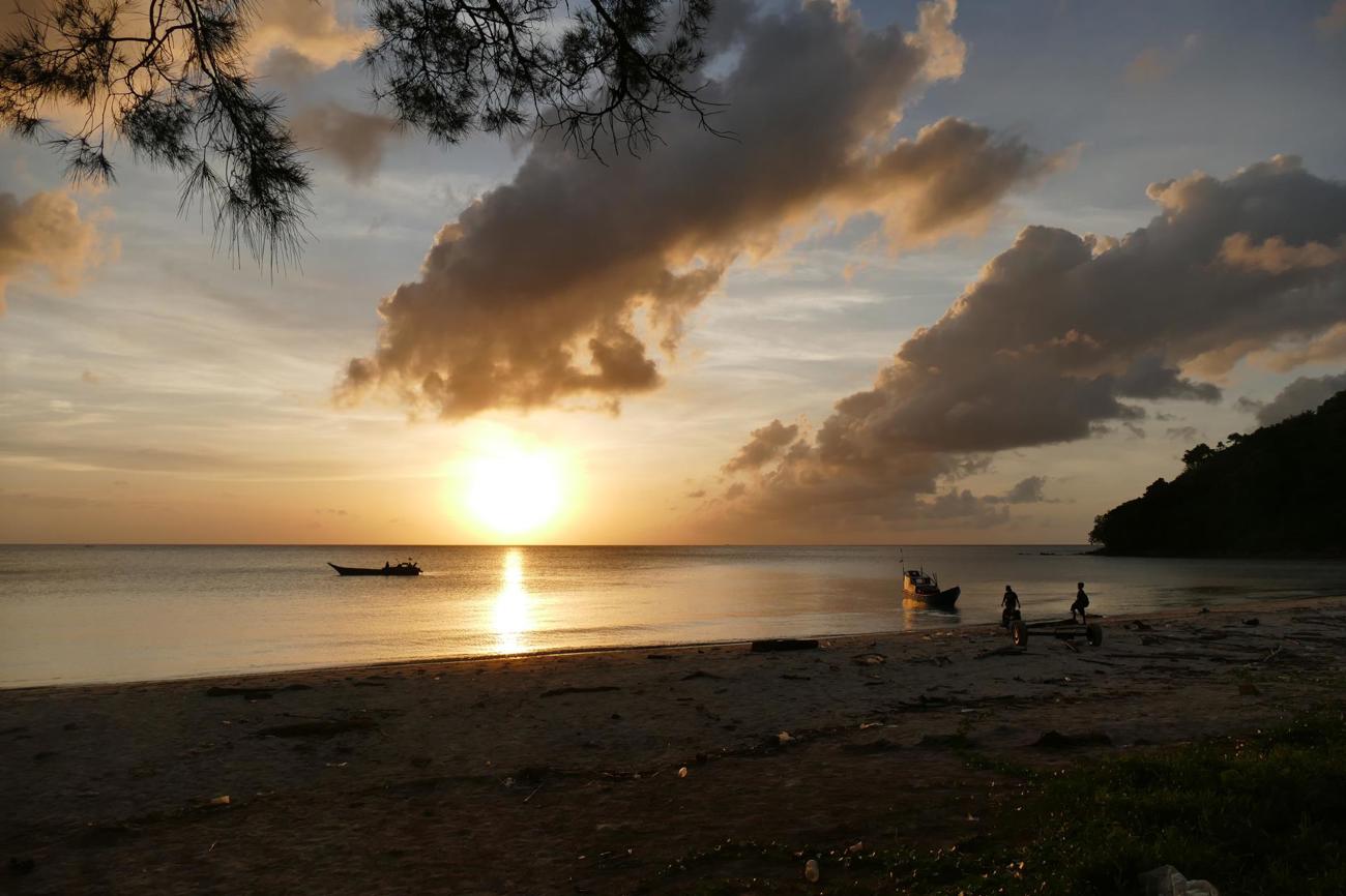 Sonnenuntergang am Strand.