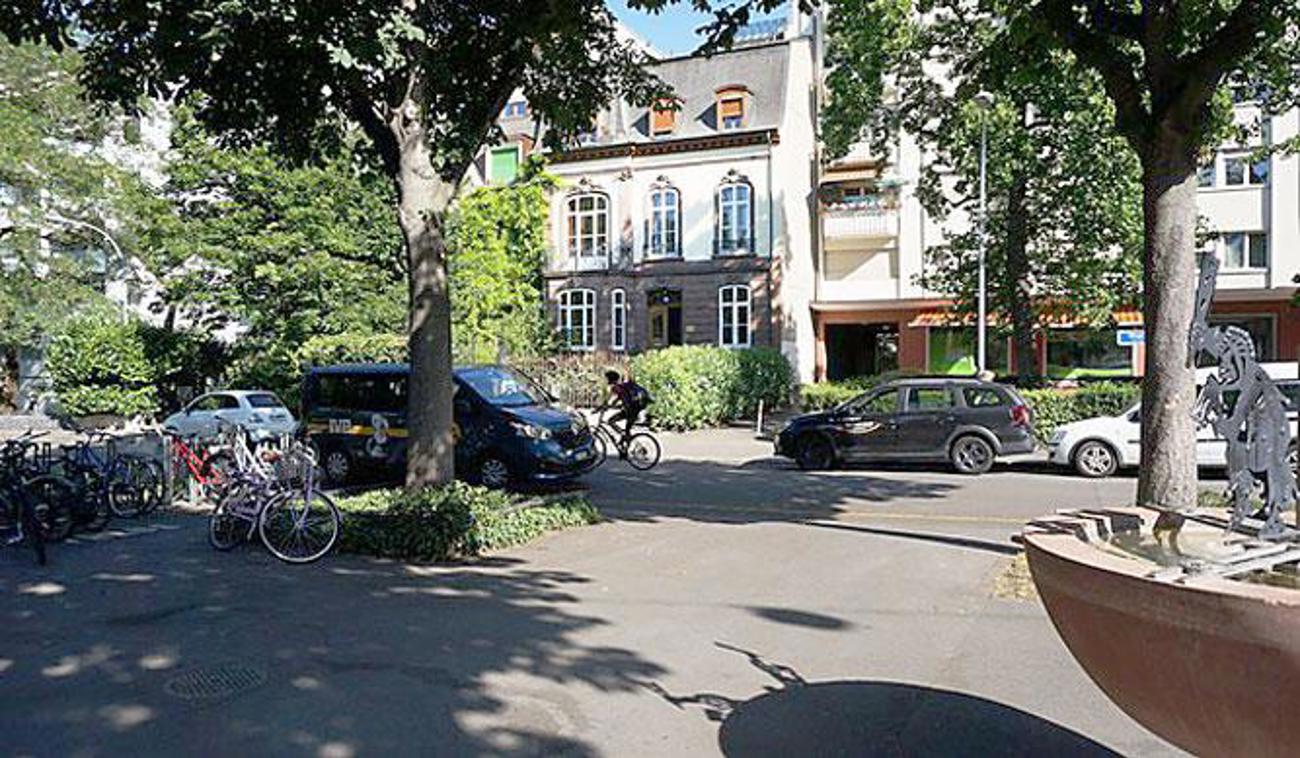 2023 Bs Basel Huus Am Brunne El Roi