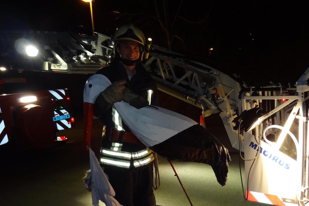 Brandbekämpfungen und Personenrettungen: Martin Schmitter bei einer Feuerwehrübung.
