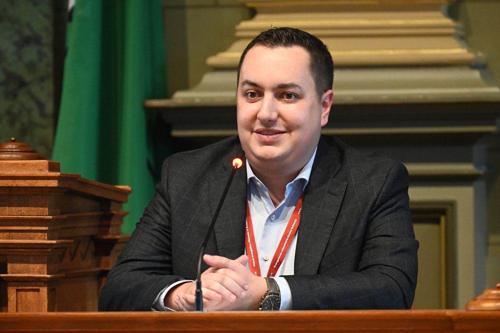 Sandro Bugmann, zuständig für den Bereich Finanzen, steht mit dem EKS-Rat vor einer der grössten finanzpolitischen Reformen der letzten Jahre. | Foto: Christoph Knoch/EKS (Archivbild)