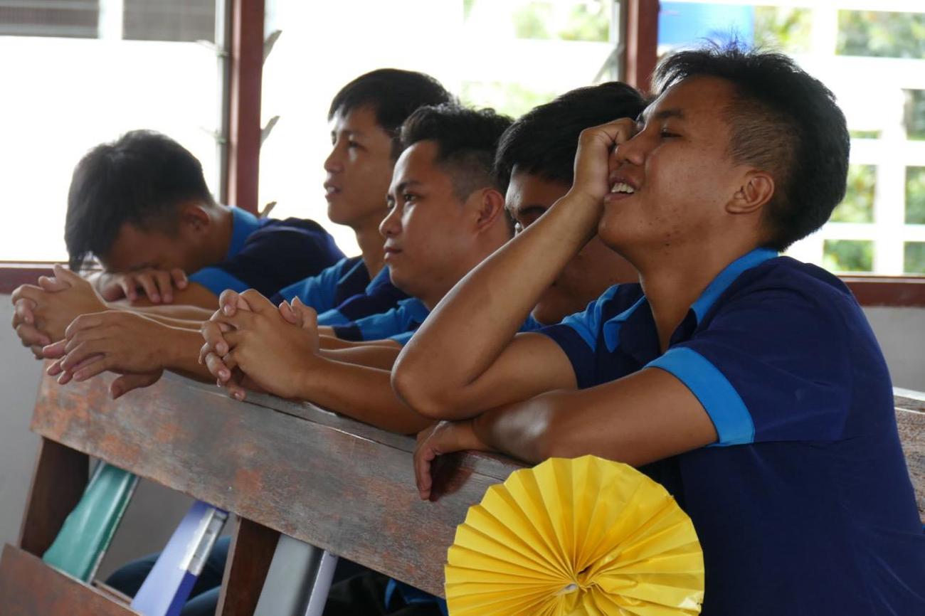Studenten des College in Kinangol.