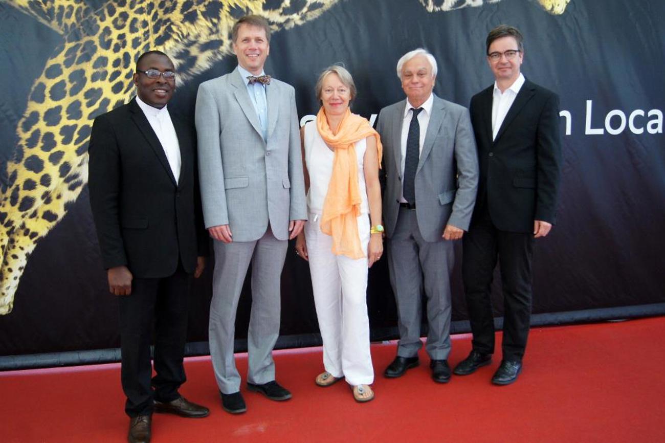 Die Ökumenische Jury am diesjährigen Filmfestival in Locarno (v.l.n.r.): Walter Chikwendu Ihejirika (Nigeria), Paul Block (USA), Martina Schmidt (Schweiz), Werner Schneider-Quindeau (Deutschland), Charles Martig (Schweiz). | Christian Murer