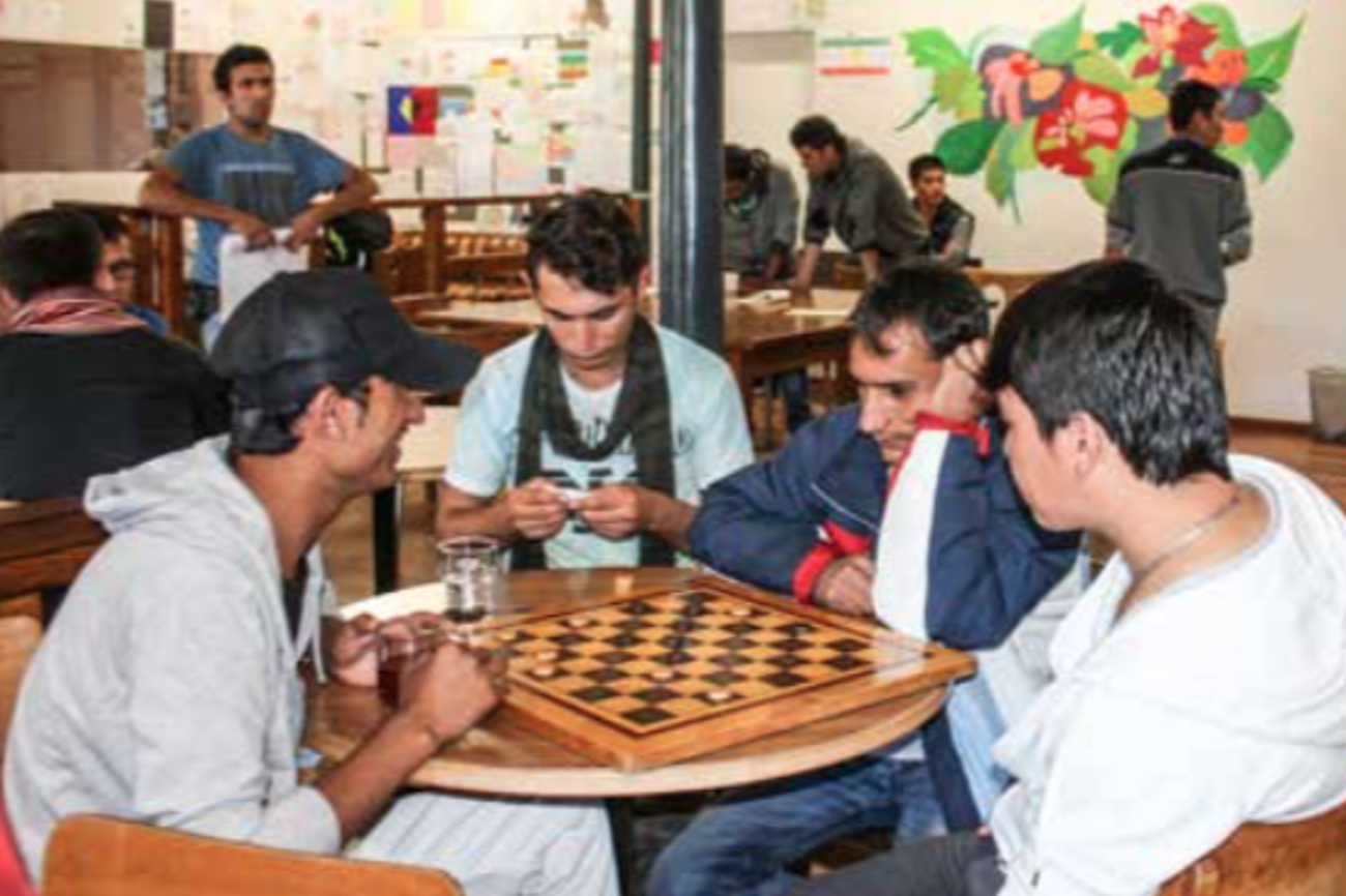Kaffeetreff Agathu in Kreuzlingen: Asylbewerber erhalten ein gutes Umfeld für die Zeitgestaltung. (Bild: Trudi Krieg)