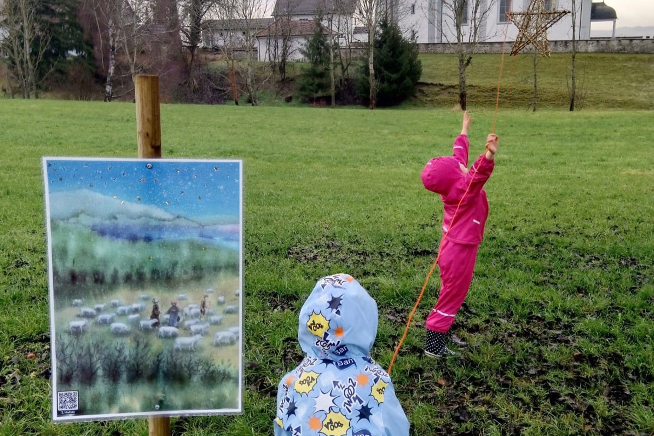 Insbesondere kleine Kinder können sich auf dem Erlebnisweg austoben. (Bild: pd)