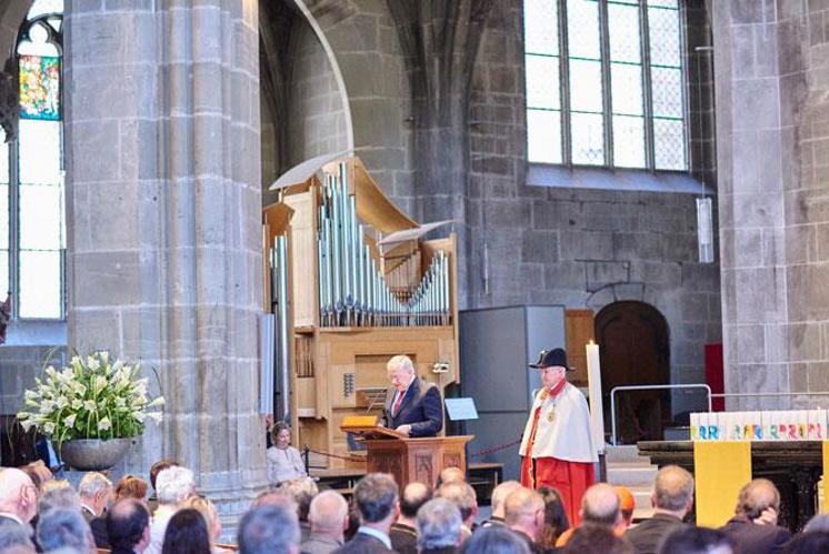 Viel Prominenz im Berner Münster Viel Prominenz im Berner Münster