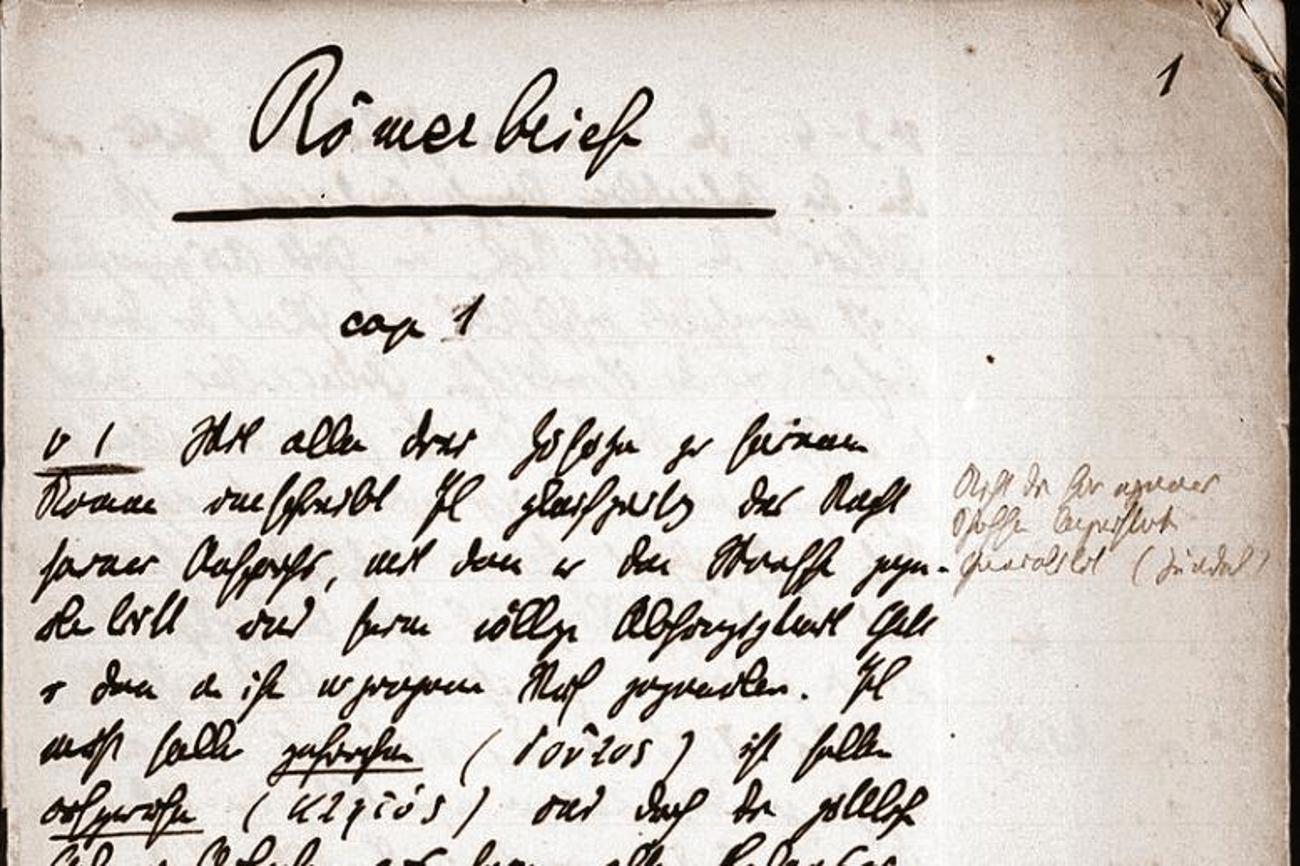 Mit seinem Kommentar zum Römerbrief habe Karl Barth nach dem Ersten Weltkrieg «aus der biblischen Botschaft heraus in die Zeit» gesprochen und damit den Nagel auf den Kopf getroffen, sagt der Theologe Georg Pfleiderer.