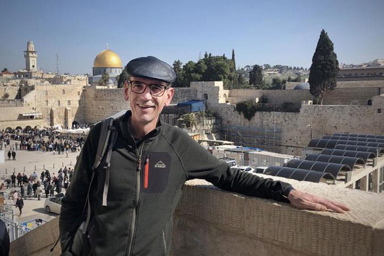 Kurz nach seinem Fernsehauftritt startete Simon Gebs eine Reise nach Jerusalem.