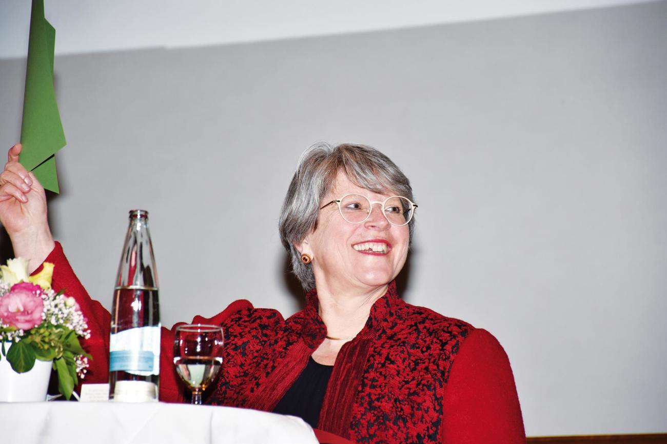 Sie wetzten in der evangelischen Stadtkirche Frauenfeld die Klingen und dachten über die Kirche der Zukunft nach: Rita Famos, Präsidentin des Rats der Evangelischen-reformierten Kirche Schweiz...