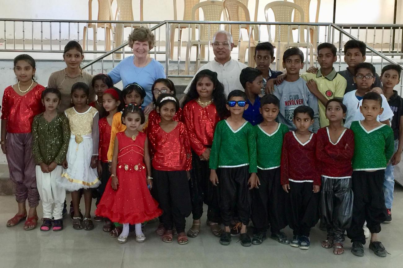 Jahrelang hat Rosemarie Hoffmann eine christliche Schule in Indien unterstützt – hier konnte sie den
Kontakt endlich persönlich knüpfen.
