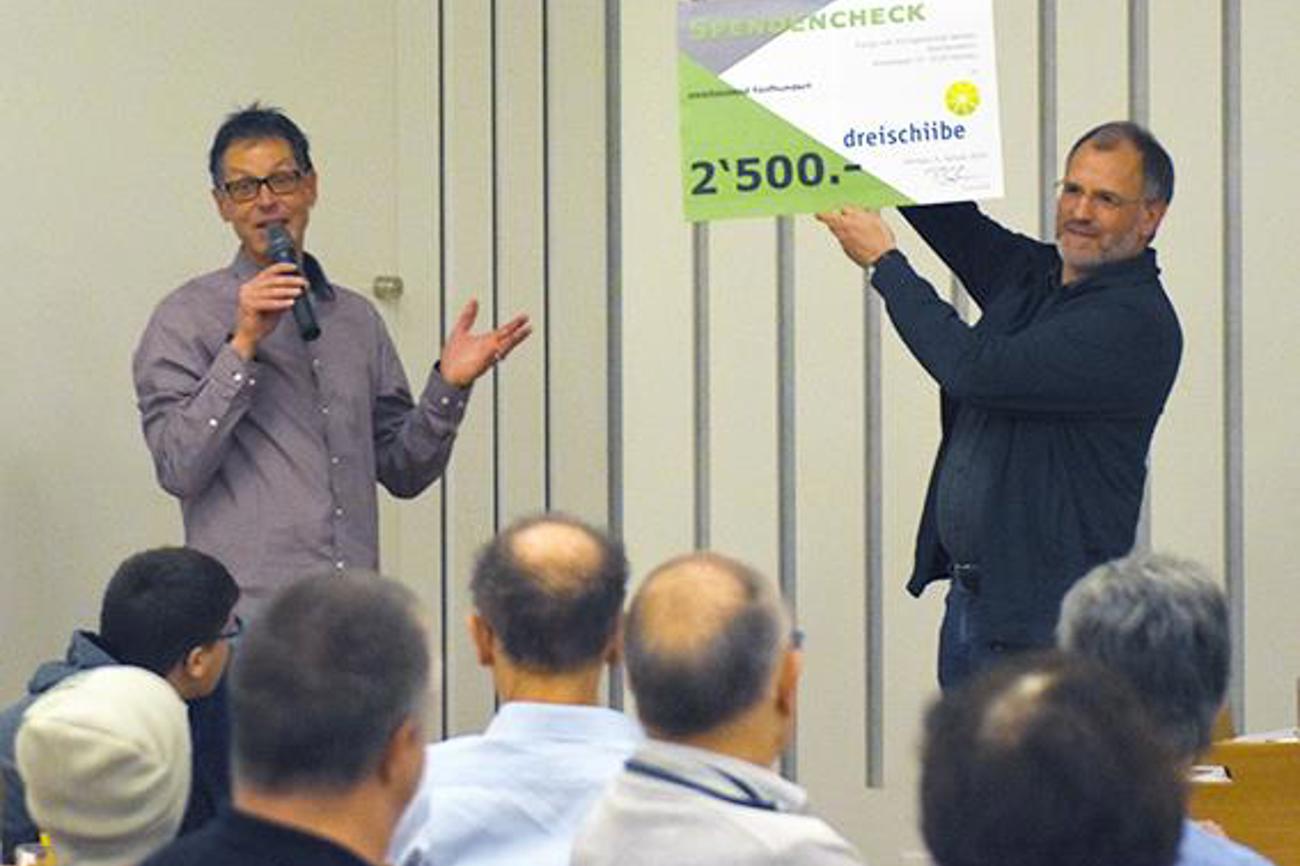 Die Institution «Dreischiibe» mit Kollekten unterstützt.