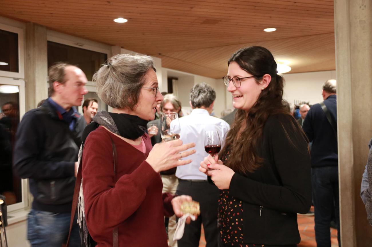 Pfarrerin Gabriele Weiss, Scherzingen und Vikarin Aylin Weets, Berg.