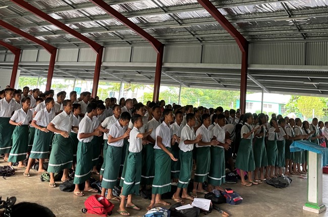 Schulklasse auf Samoa.