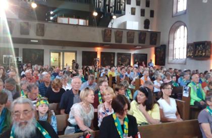 Kirche St. Jakob in Nürnberg: Alle sind schon da. Kirche St. Jakob in Nürnberg: Alle sind schon da.
