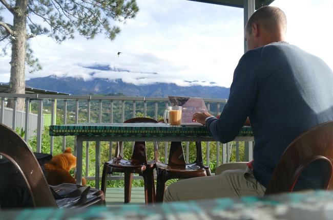 Blog Schreiben vor dem Mt Kinabalu