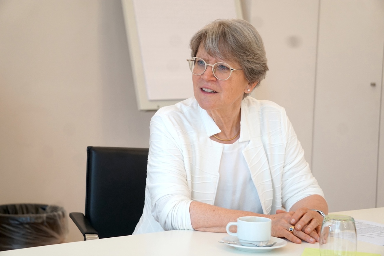 Rita Famos: «Gebete sind beides, Selbstreflexion und Zwiegespräch mit Gott.»  | Foto: Stefan Degen