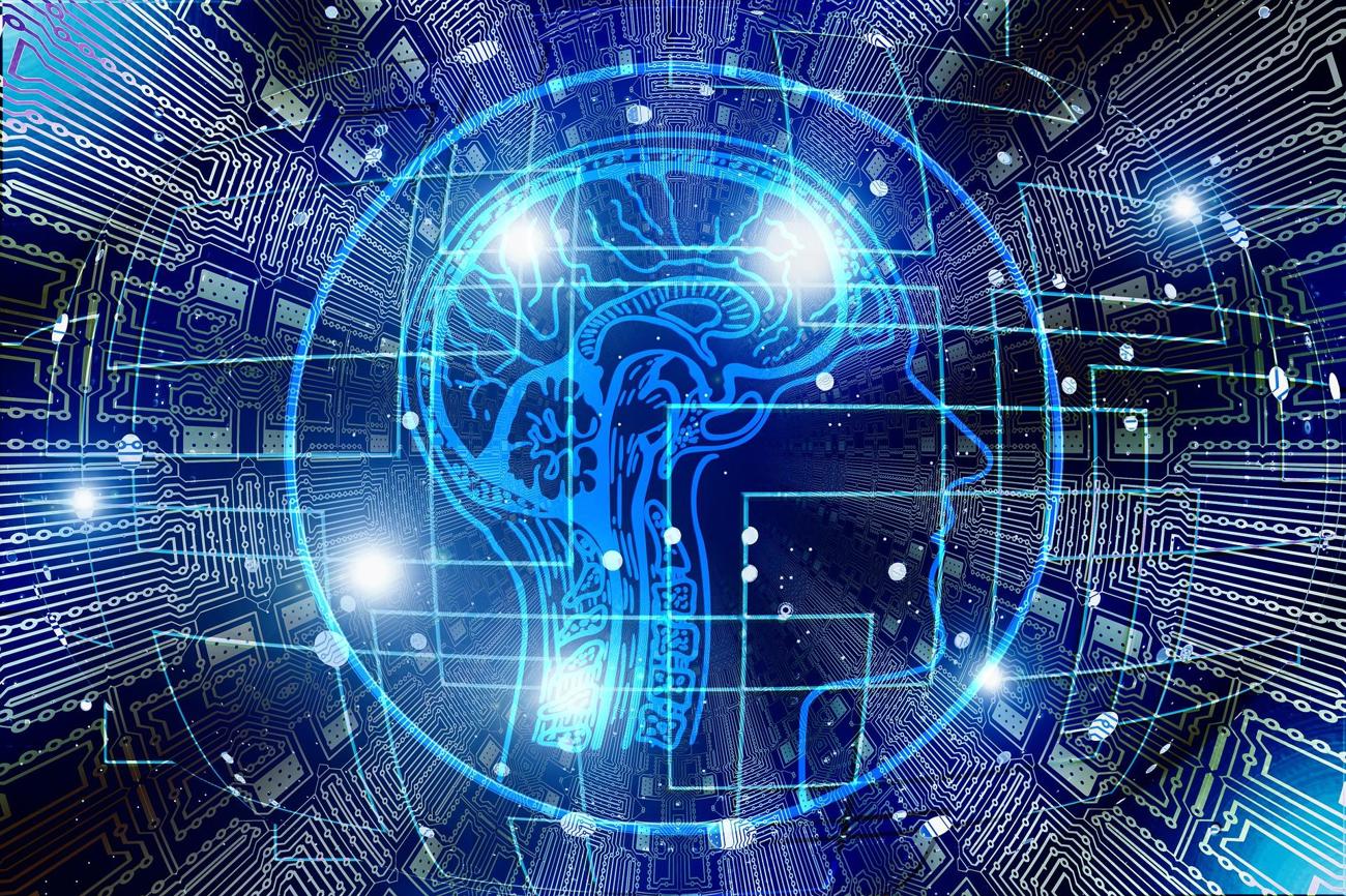 Künstliche Intelligenz für uns nutzen - das machen viele von uns schon täglich: Mit dem Smartphone, mit einer Internet-Suche und Streaming-Diensten.
Bild: pixabay.