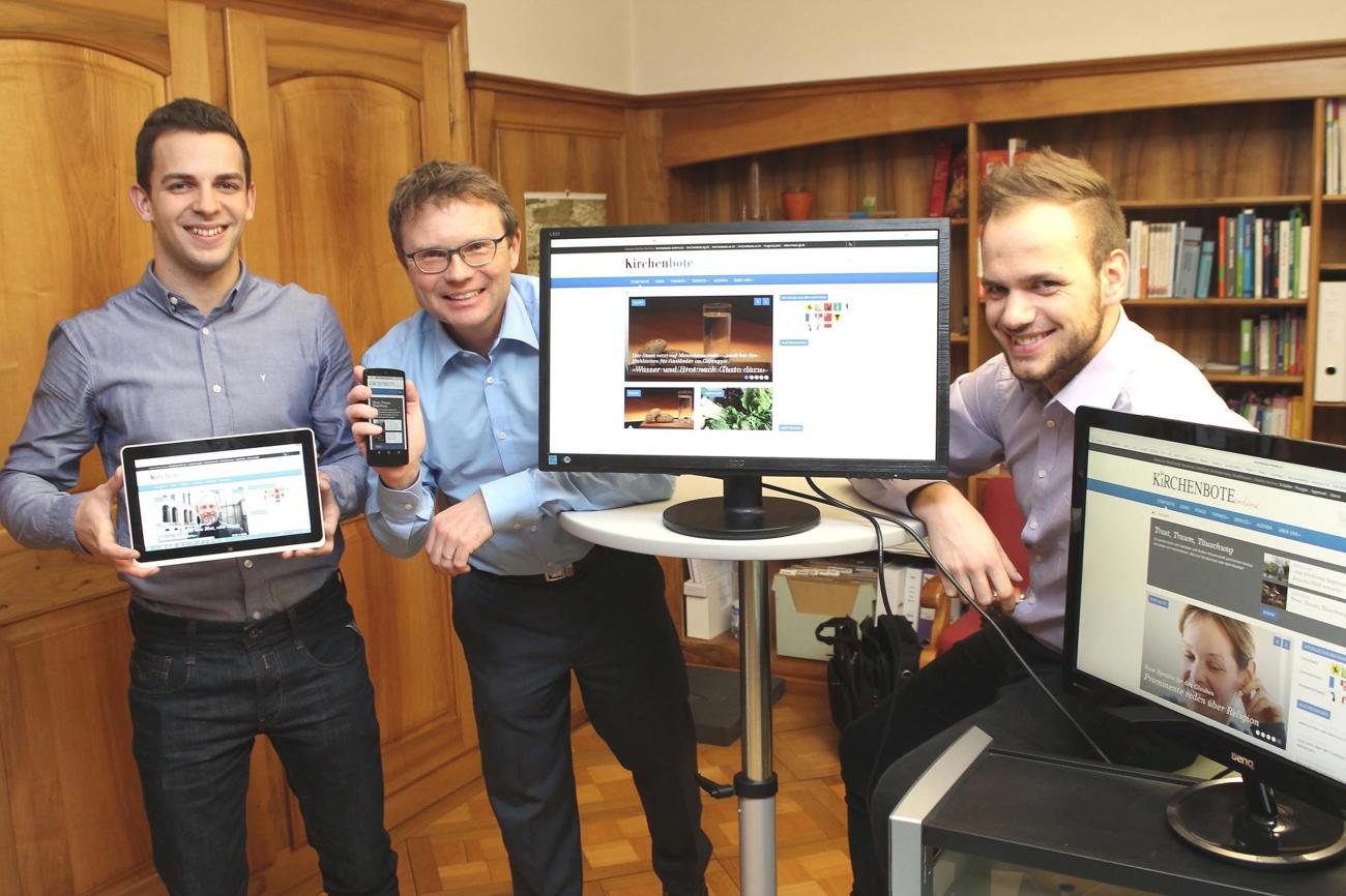 Betreuen den Thurgauer Teil des Deutschschweizer Reformierten Webportals, das auf PCs, Tablets und Handys optimal dargestellt wird: Cyrill Rüegger, Roman Salzmann und Basil Höneisen (von links nach rechts).